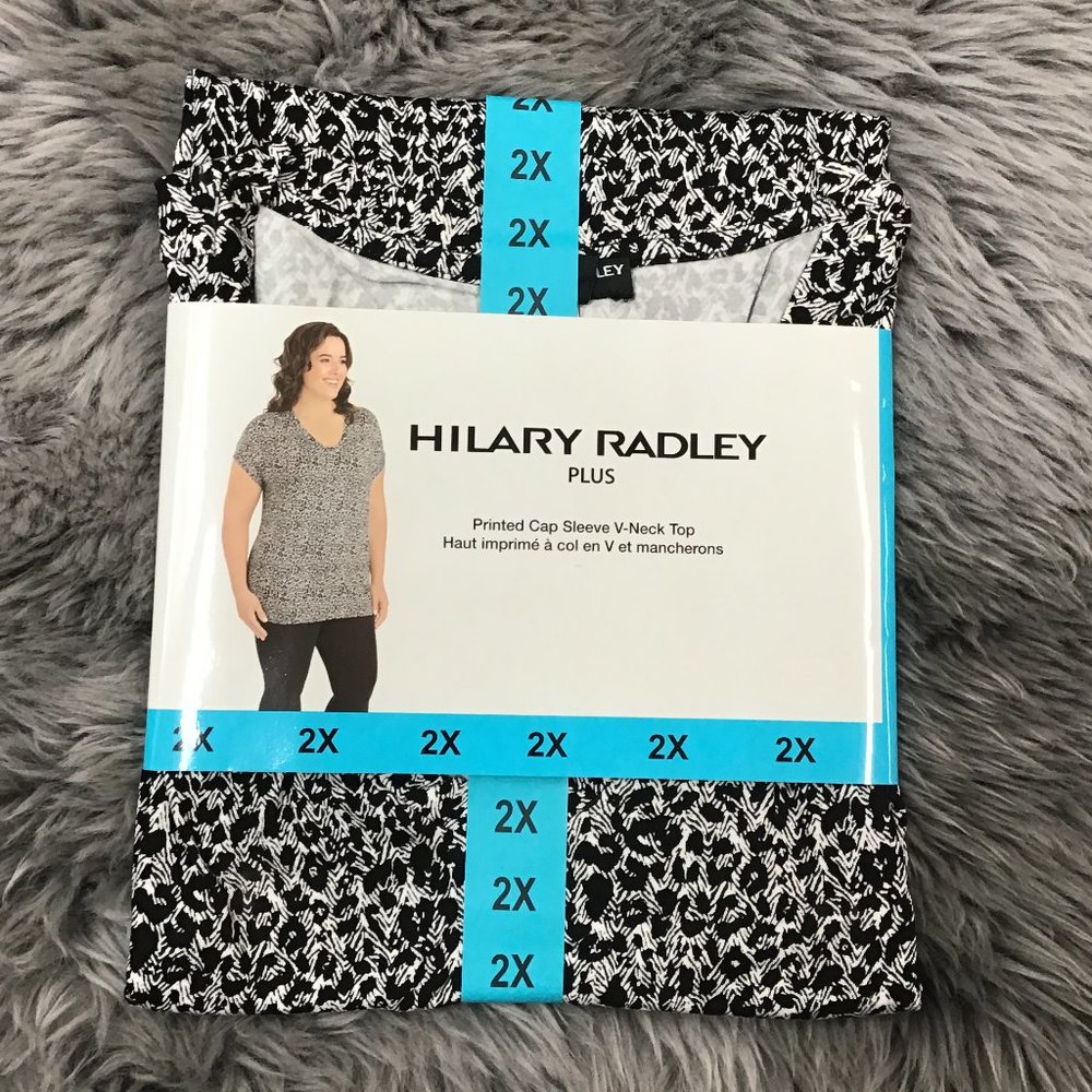 Hilary Radley | Women's Printed Cap Sleeve V-Neck Top | Black & White | Size 2X